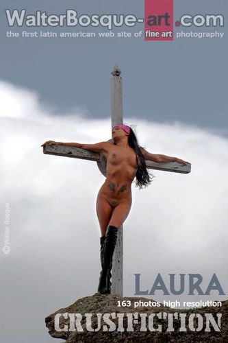 WalterBosque-Art – 2011-03-15 – Laura – Crusifiction (162) 2848×4288