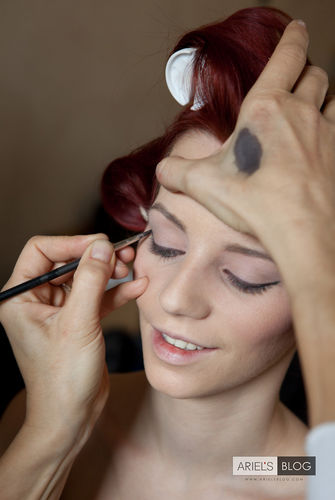 ArielsBlog – 2011-02-07 – Ariel – Makeup (29) 3744×5616