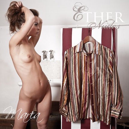 EtherNudes – 2011-08-28 – Marie – Simply nude (15) 2000×3000