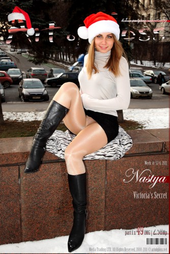 ArtofGloss – 2011 Week 52-6 – Nastya & Victoria’s Secret [part I] (49) 1310×1966