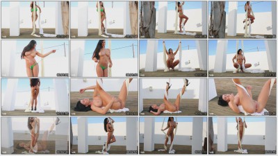 z20150812-video-backstage