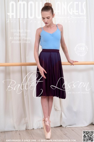 ballet-lesson-olivia-by-olivia-young-photo