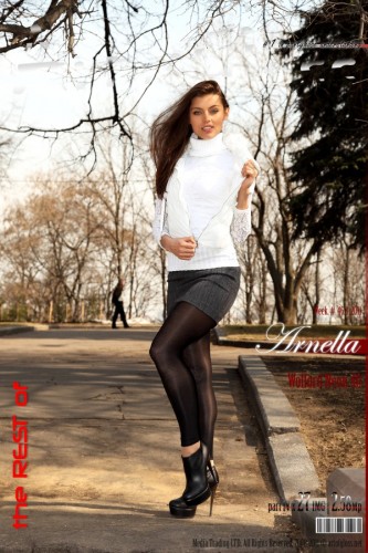 ArtofGloss – 2011 Week 46-1R – Arnella & Wolford Neon 40 [part IV] (27) 1310×1966
