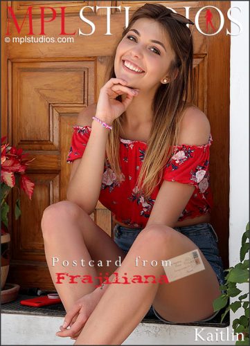 MPL – 2020-04-22 – Kaitlin – Postcard: Frajiliana – by Thierry (89) 2668×4000