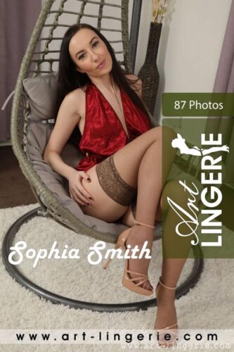 AL – 2020-07-24 – Sophia Smith – 9479 (87) 3744×5616