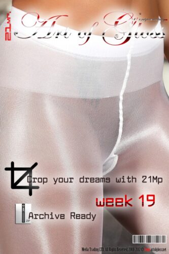 ArtofGloss 21MP – 2012 WEEK-19 – 7 best images from each daily set (49) 3744×5616