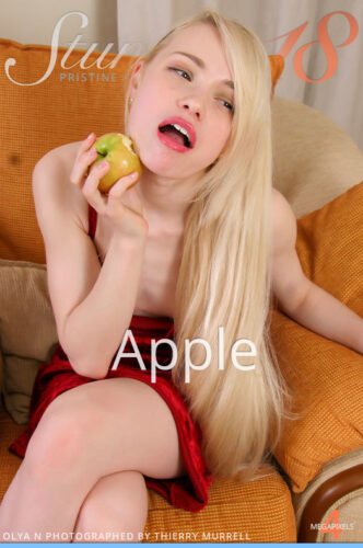 ST18 – 2021-09-25 – OLYA N – APPLE – by THIERRY MURRELL (43) 1696×2544