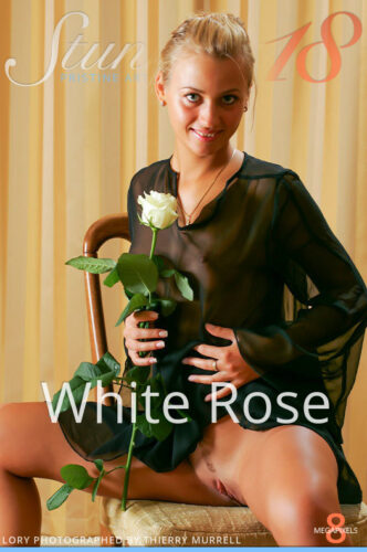 ST18 – 2022-04-29 – LORY – WHITE ROSE – by THIERRY MURRELL (171) 2336×3504