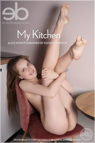 EB – 2022-07-16 – ALICE N – MY KITCHEN – by EGON SCHNEIDER (59) 4000×6000